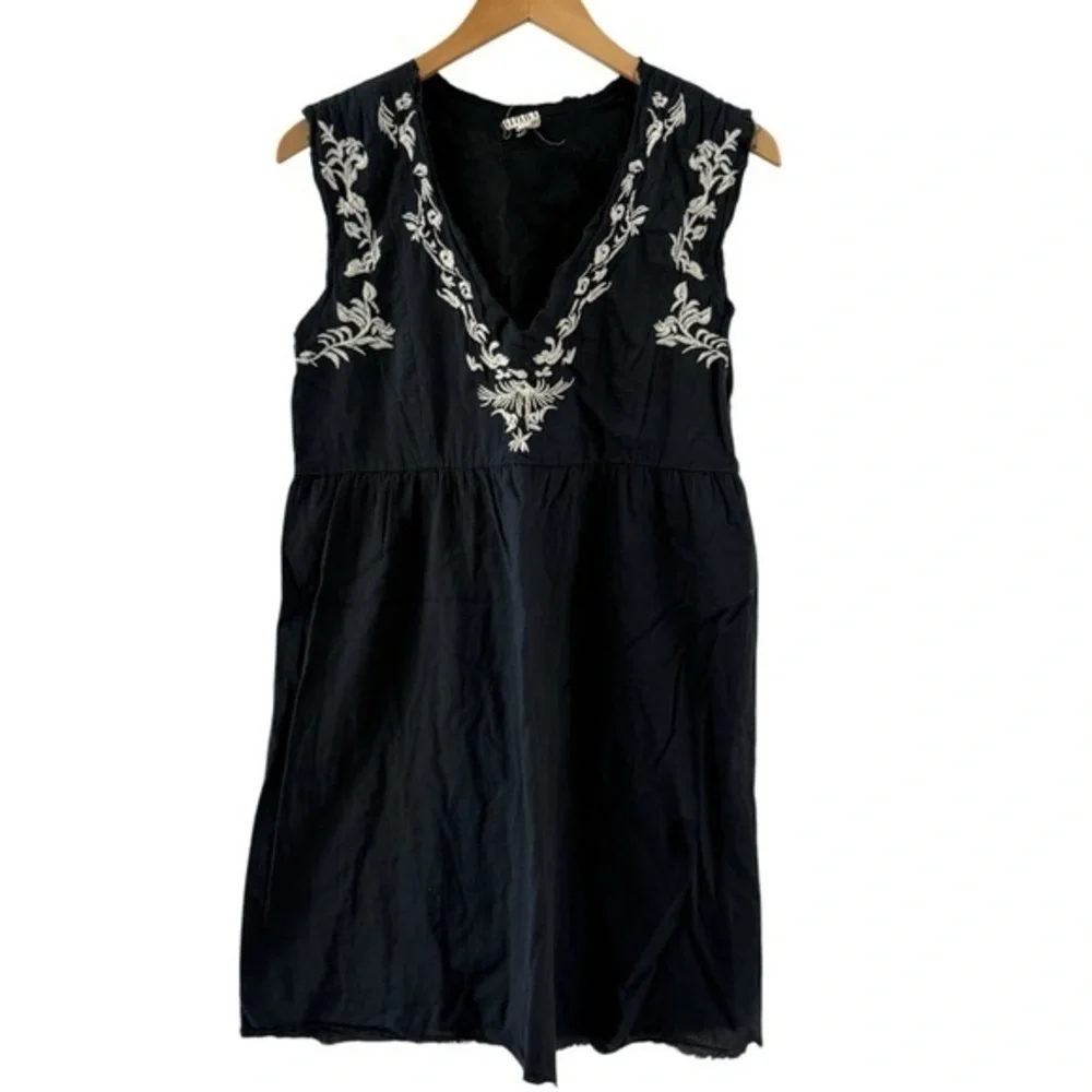 Sister Mary Sharon Embroidered V-Neck Sleeveless Dress Size XS
